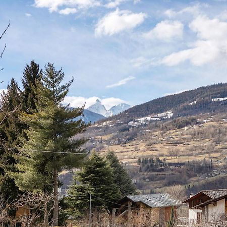 Roisan Mini House Valle D'Aosta מראה חיצוני תמונה