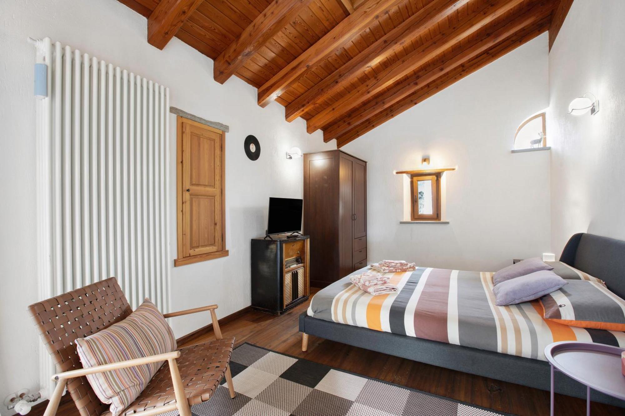 Roisan Mini House Valle D'Aosta מראה חיצוני תמונה